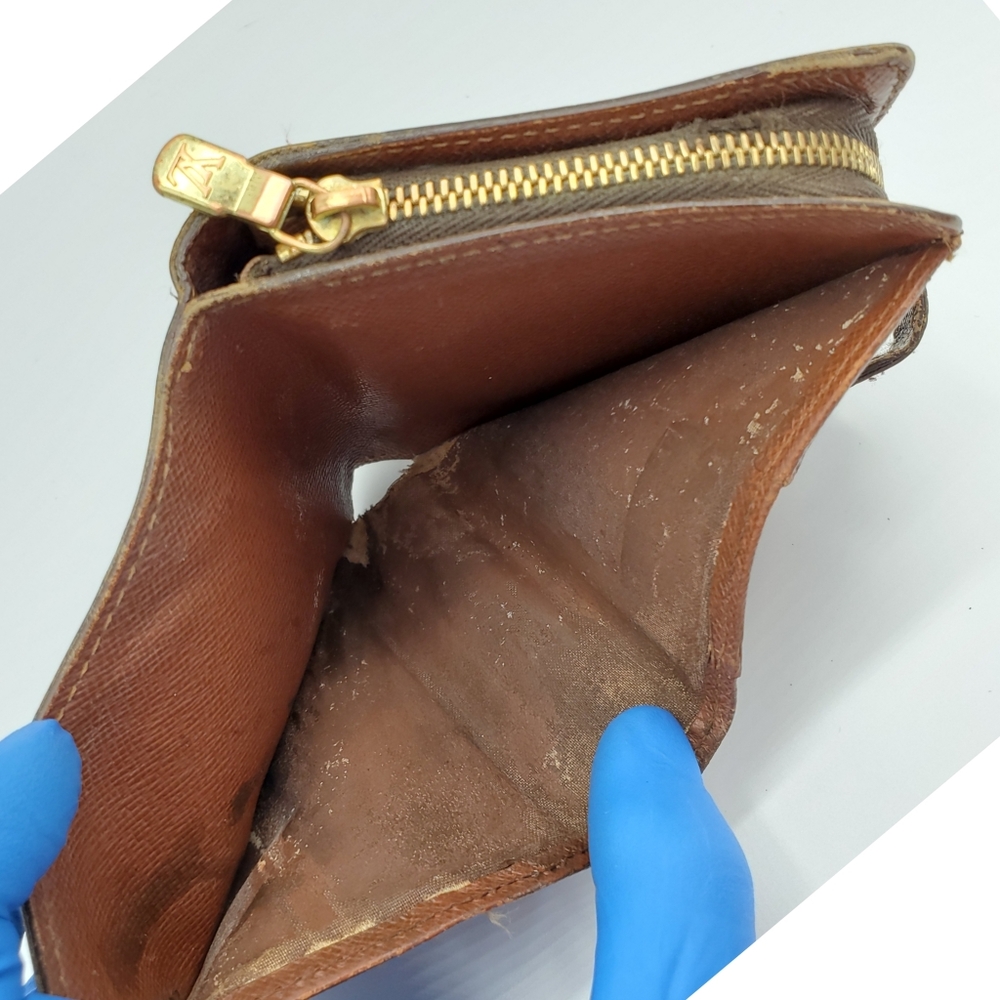 Authentic Preowned Lv Multipocket Wallet - image 3